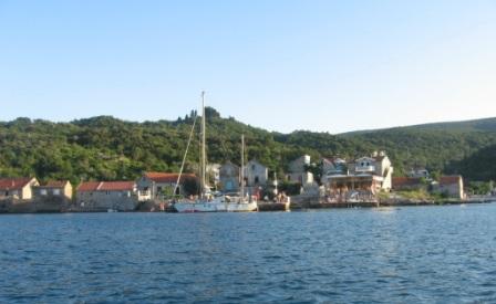 Bjelila Apartments/ Tviat/ Krasici/ Bay of Kotor