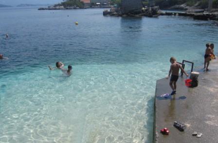 Bjelila Apartments/ Tviat/ Krasici/ Bay of Kotor