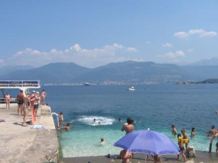 Bjelila Apartments/ Tviat/ Krasici/ Bay of Kotor